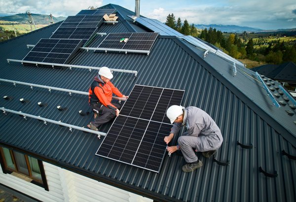 Installation de panneau solaire à Gilly-sur-Isère : à qui faire appel ?